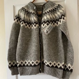 Alafoss Icewool Icelandic Sweater NWT